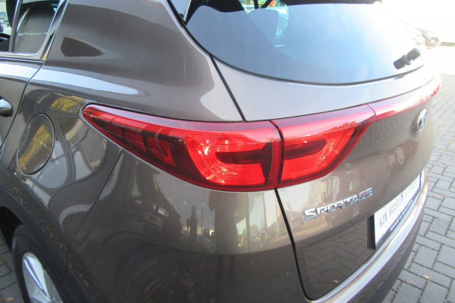 Kia Sportage 1.6 GDI DynamicLine, Navi, Camera, Stoelverw.