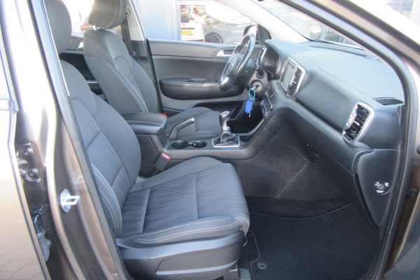 Kia Sportage 1.6 GDI DynamicLine, Navi, Camera, Stoelverw.