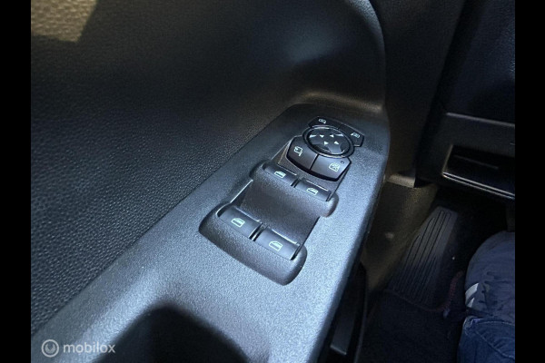 Ford EcoSport 1.0 EcoBoost ST-Line 125 PK Winter pack / 18" / FM nav / B&O / Camera / 61.168 KM