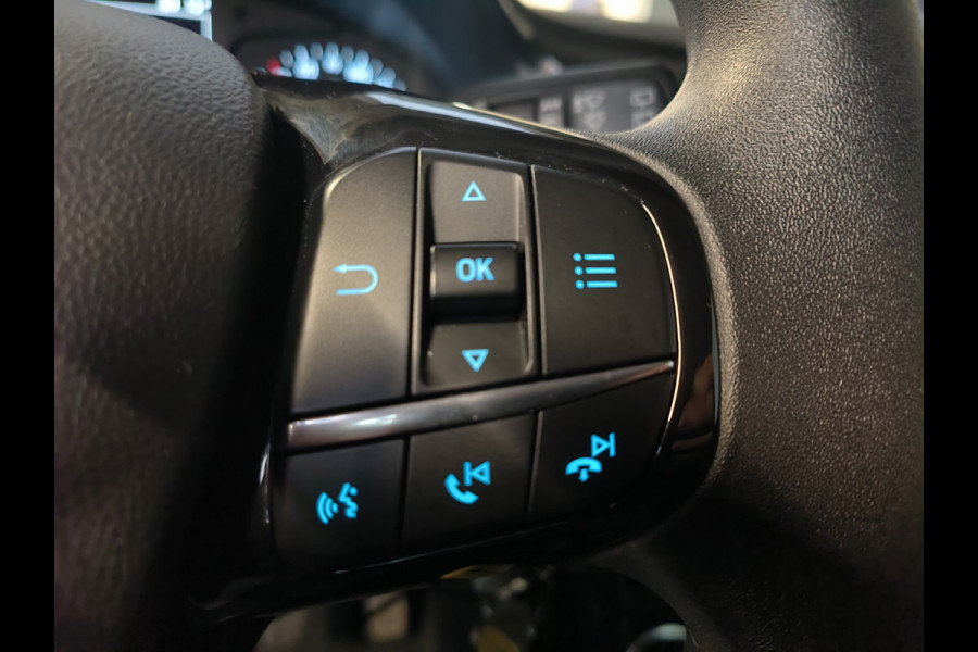 Ford Fiesta 1.1 Trend uit 2018 Rijklaar + 12 maanden Bovag-garantie Henk Jongen Auto's in Helmond,  al 50 jaar service zoals 't hoort!