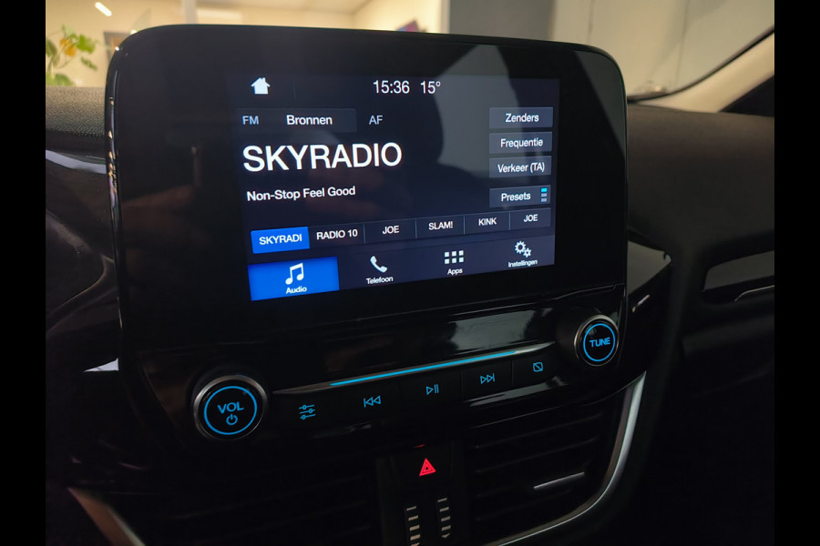 Ford Fiesta 1.1 Trend uit 2018 Rijklaar + 12 maanden Bovag-garantie Henk Jongen Auto's in Helmond,  al 50 jaar service zoals 't hoort!