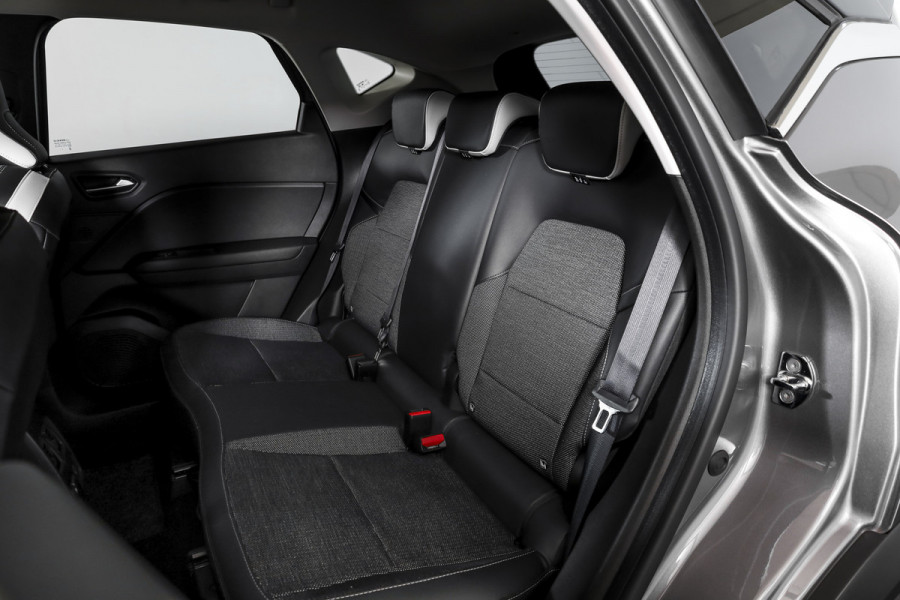 Renault Captur 1.0 TCe 90 PK Intens Orig. NL | Cruise | PDC | Camera | NAV + App. Connect | ECC | DAB | LM 17" |