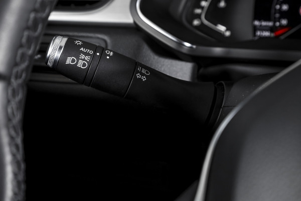 Renault Captur 1.0 TCe 90 PK Intens Orig. NL | Cruise | PDC | Camera | NAV + App. Connect | ECC | DAB | LM 17" |