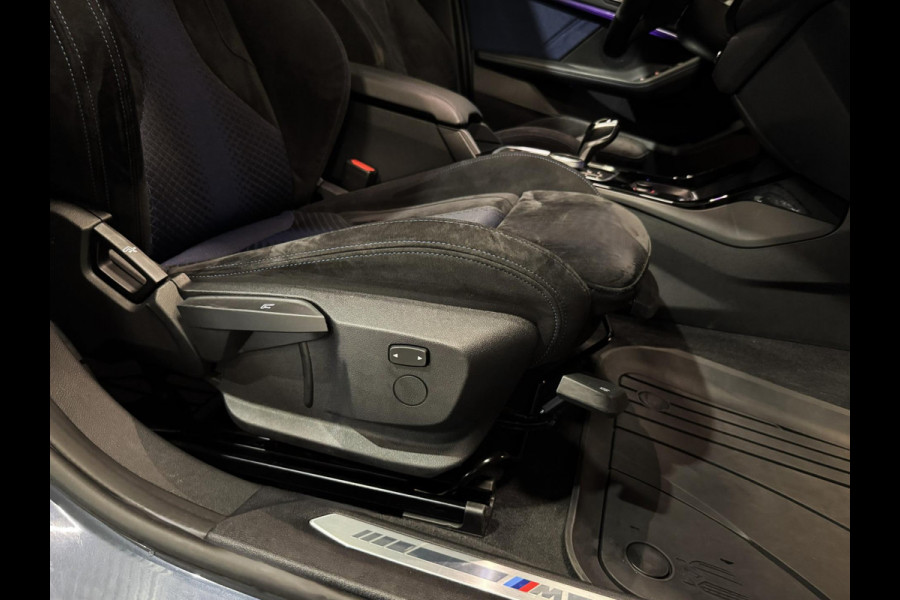 BMW 1-serie 118i M Sport|PANO|SFEER|ALCANTARA|KUIPSTOELEN|BOMVOL