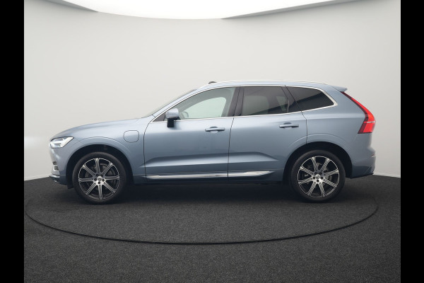 Volvo XC60 Recharge T8 AWD Inscription Plug In Hybrid 391pk Dealer O.H. PHEV | Trekhaak Af Fabriek | Panodak | Adaptive Cruise | Camera | Harman & Kardon | Lederen Sportstoelen Memory & Verwarmd | Apple Carplay | Blis | Stuur Verwarmd | Navigatie |