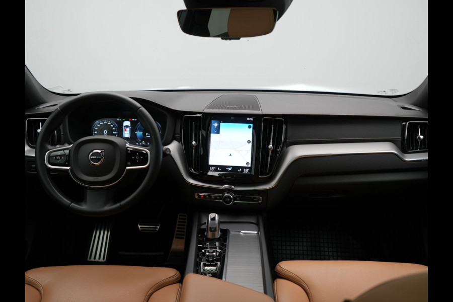 Volvo XC60 Recharge T8 AWD Inscription Plug In Hybrid 391pk Dealer O.H. PHEV | Trekhaak Af Fabriek | Panodak | Adaptive Cruise | Camera | Harman & Kardon | Lederen Sportstoelen Memory & Verwarmd | Apple Carplay | Blis | Stuur Verwarmd | Navigatie |