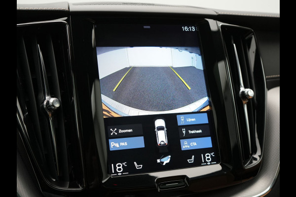 Volvo XC60 Recharge T8 AWD Inscription Plug In Hybrid 391pk Dealer O.H. PHEV | Trekhaak Af Fabriek | Panodak | Adaptive Cruise | Camera | Harman & Kardon | Lederen Sportstoelen Memory & Verwarmd | Apple Carplay | Blis | Stuur Verwarmd | Navigatie |
