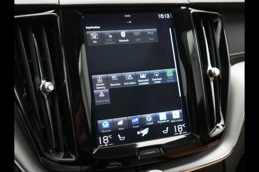 Volvo XC60 Recharge T8 AWD Inscription Plug In Hybrid 391pk Dealer O.H. PHEV | Trekhaak Af Fabriek | Panodak | Adaptive Cruise | Camera | Harman & Kardon | Lederen Sportstoelen Memory & Verwarmd | Apple Carplay | Blis | Stuur Verwarmd | Navigatie |
