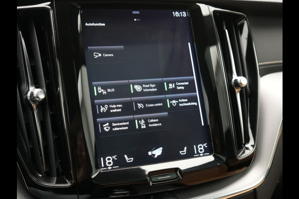 Volvo XC60 Recharge T8 AWD Inscription Plug In Hybrid 391pk Dealer O.H. PHEV | Trekhaak Af Fabriek | Panodak | Adaptive Cruise | Camera | Harman & Kardon | Lederen Sportstoelen Memory & Verwarmd | Apple Carplay | Blis | Stuur Verwarmd | Navigatie |