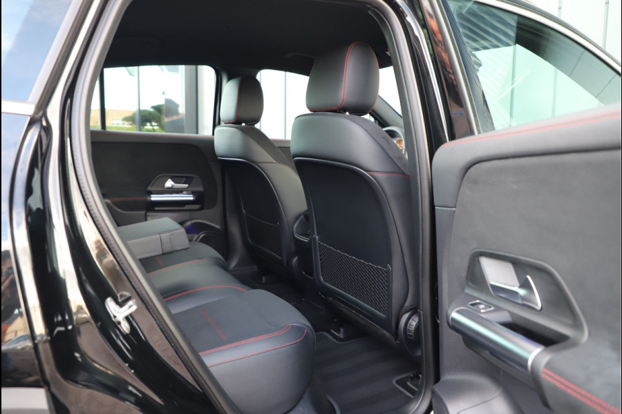 Mercedes-Benz EQA 250 AMG | 190PK | Sfeerverlichting | Led | Widescreen | Standkachel | Stoelverwarming | Elek. Achterklep | 2023.