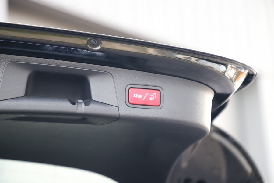 Mercedes-Benz EQA 250 AMG | 190PK | Sfeerverlichting | Led | Widescreen | Standkachel | Stoelverwarming | Elek. Achterklep | 2023.