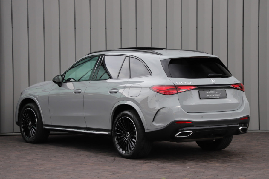 Mercedes-Benz GLC 300e AMG 4-Matic | 313PK | Pano | Keyless-go | Head-up | Sfeerverlichting | Burmester | Distronic | Digital-light | NL-Auto | 20