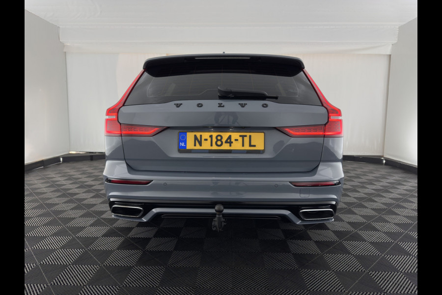 Volvo V60 2.0 B3 R-Design (INCL-BTW) *LEATHER-FABRIC | DIGI-COCKPIT | FULL-LED | MEMORY-PACK | HEATED-SPORTSEATS | LANE-ASSIST | NAVI-FULLMAP | CAMERA | DAB+ | PRIVACY-GLASS | ECC | PDC | TOWBAR | 19''ALU*