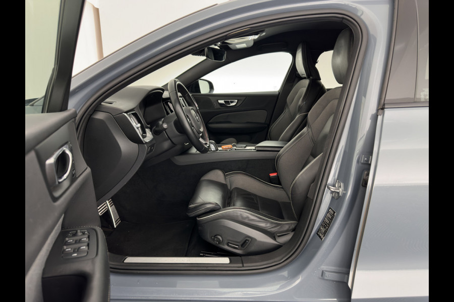 Volvo V60 2.0 B3 R-Design (INCL-BTW) *LEATHER-FABRIC | DIGI-COCKPIT | FULL-LED | MEMORY-PACK | HEATED-SPORTSEATS | LANE-ASSIST | NAVI-FULLMAP | CAMERA | DAB+ | PRIVACY-GLASS | ECC | PDC | TOWBAR | 19''ALU*
