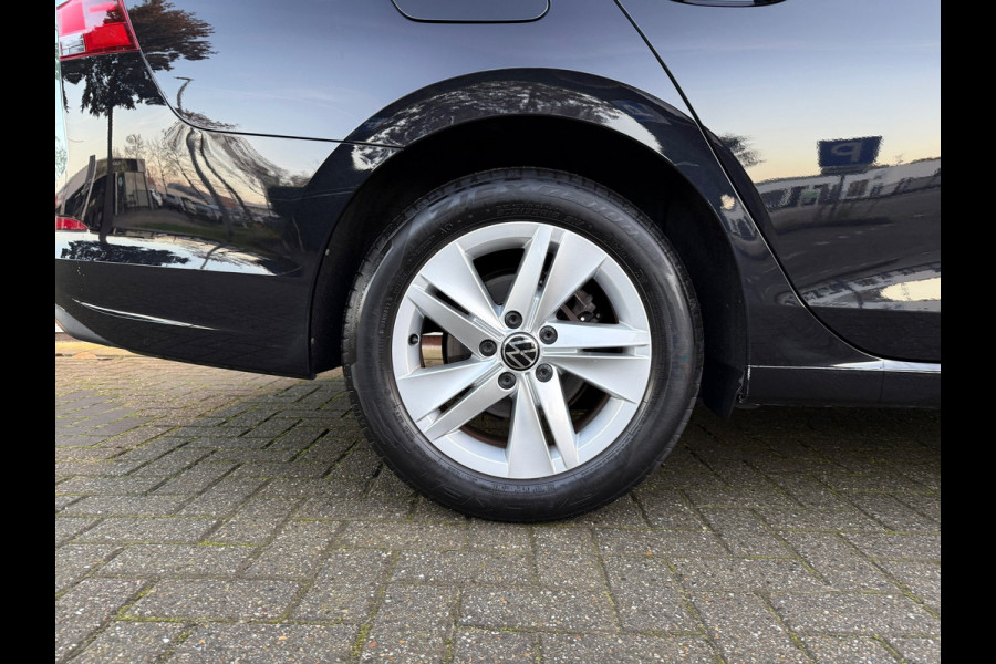 Volkswagen Golf Variant 1.5 eTSI Life Business - Automaat - Navi - Alcantara - Virt.Cockpit - Climate