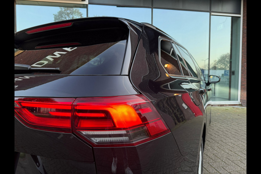 Volkswagen Golf Variant 1.5 eTSI Life Business - Automaat - Navi - Alcantara - Virt.Cockpit - Climate