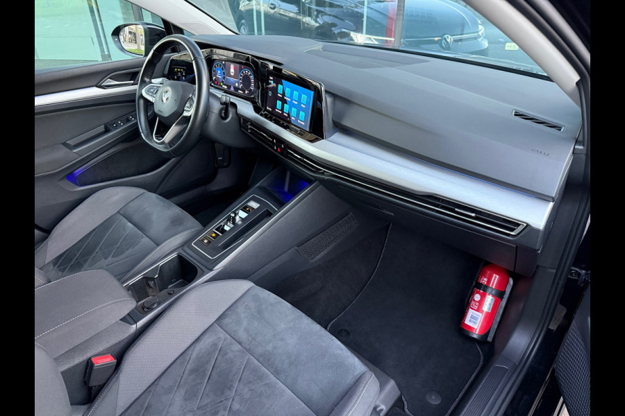 Volkswagen Golf Variant 1.5 eTSI Life Business - Automaat - Navi - Alcantara - Virt.Cockpit - Climate