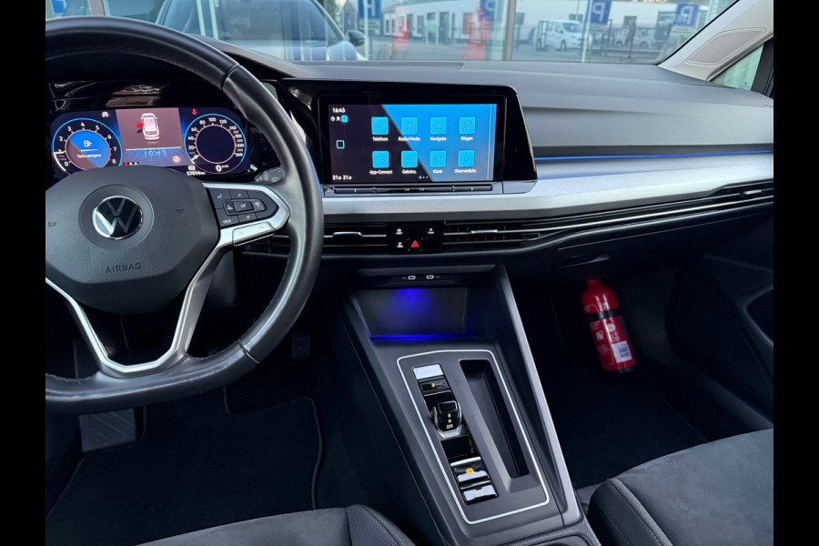 Volkswagen Golf Variant 1.5 eTSI Life Business - Automaat - Navi - Alcantara - Virt.Cockpit - Climate
