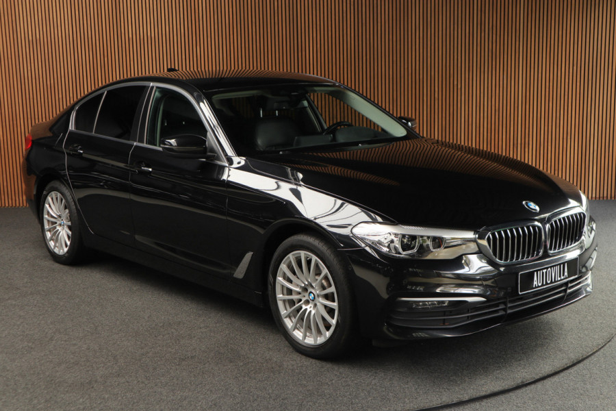BMW 5 Serie 530i Head-up Memory seats Navi Leer Camera Climate (3-zone) Stoelverwarming voor & achter Sportstoelen Virtual PDC LM velgen BTW auto