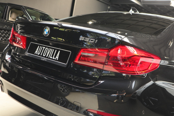 BMW 5 Serie 530i Head-up Memory seats Navi Leer Camera Climate (3-zone) Stoelverwarming voor & achter Sportstoelen Virtual PDC LM velgen BTW auto