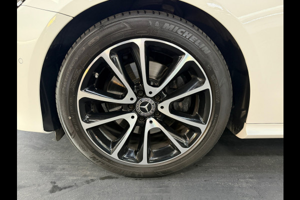 Mercedes-Benz E-Klasse Cabrio 200 | Leder | Airscarf | Camera | Navi | Lage Km stand | Led | Nieuwstaat | 1e eigenaar