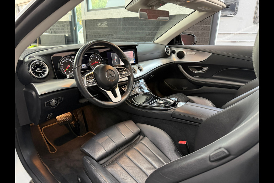 Mercedes-Benz E-Klasse Cabrio 200 | Leder | Airscarf | Camera | Navi | Lage Km stand | Led | Nieuwstaat | 1e eigenaar
