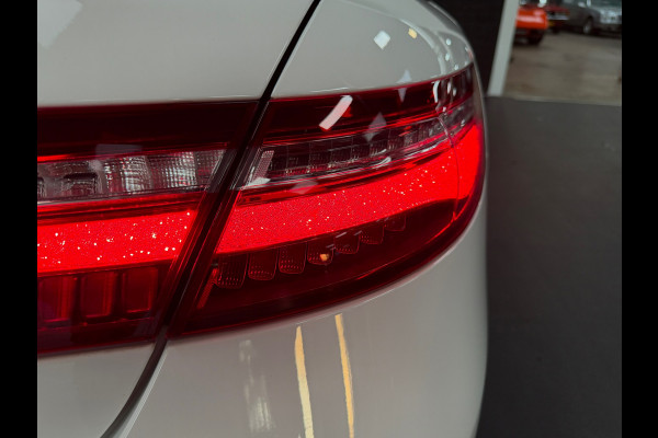 Mercedes-Benz E-Klasse Cabrio 200 | Leder | Airscarf | Camera | Navi | Lage Km stand | Led | Nieuwstaat | 1e eigenaar