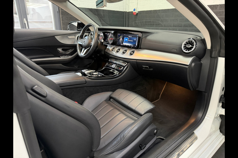 Mercedes-Benz E-Klasse Cabrio 200 | Leder | Airscarf | Camera | Navi | Lage Km stand | Led | Nieuwstaat | 1e eigenaar