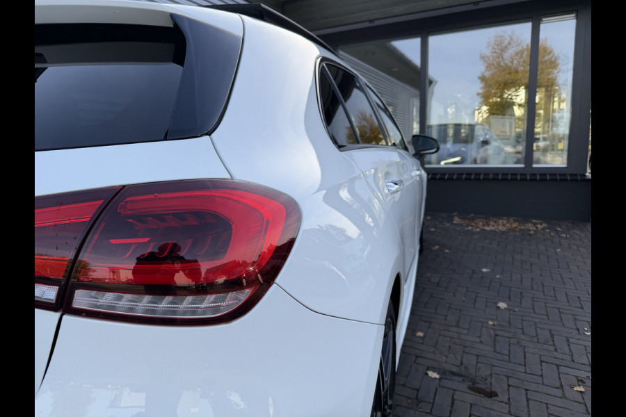 Mercedes-Benz A-Klasse 180 Business Solution AMG