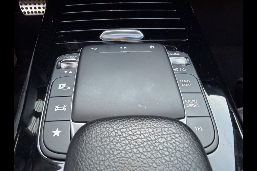 Mercedes-Benz A-Klasse 180 Business Solution AMG