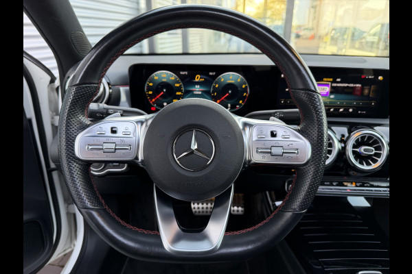 Mercedes-Benz A-Klasse 180 Business Solution AMG