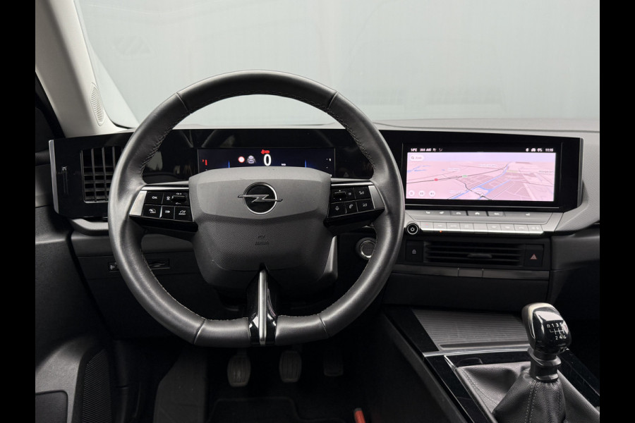 Opel Astra BWJ 12-2022 | 1.2 131PK! Bus. Edition | CAMREA | NAVI | CLIMA | CARPLAY | AD CRUISE | PDC 2X | STOELVERW | STUURWIELVERW |