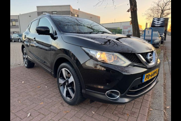 Nissan QASHQAI 1.6 Turbo 164pk N-Vision Airco/ECC,Navigatie,Camera,Panoramadak,Leder/Alcantara Interieur
