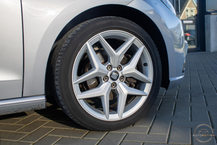 Seat Ibiza 1.0 TSI FR Business Intense CAMERA ADAPTIEF SFEER CARPLAY