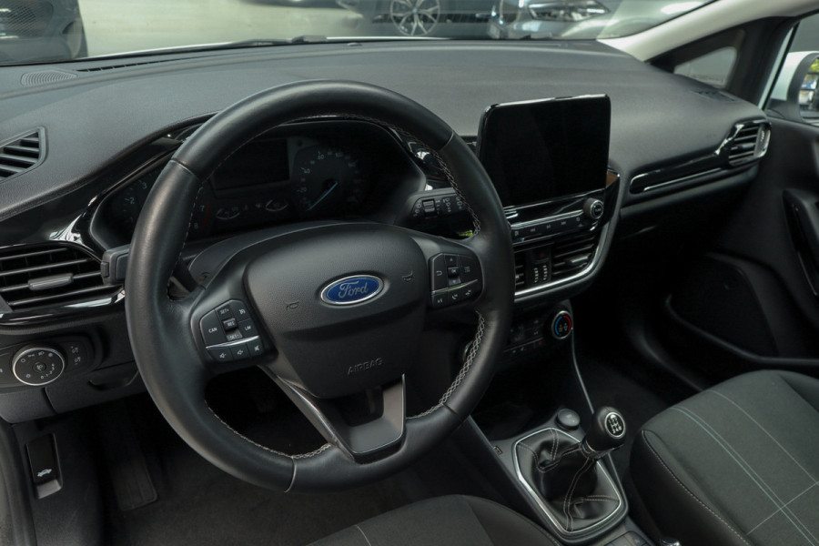 Ford Fiesta 1.1 Ti-VCT Navi Climate Stuurverwarming Stoelverwarming PDC LM velgen BTW auto