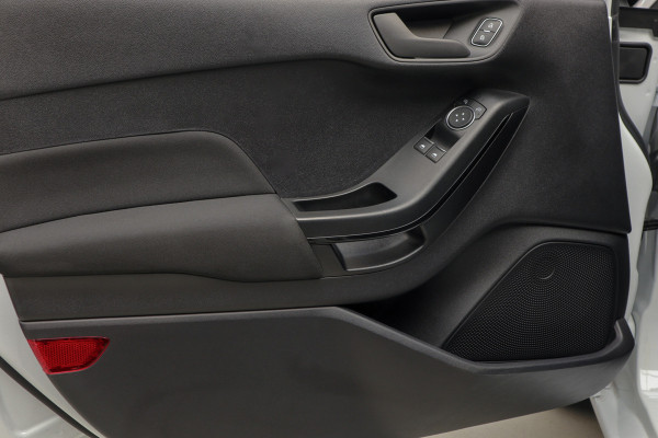 Ford Fiesta 1.1 Ti-VCT Navi Climate Stuurverwarming Stoelverwarming PDC LM velgen BTW auto