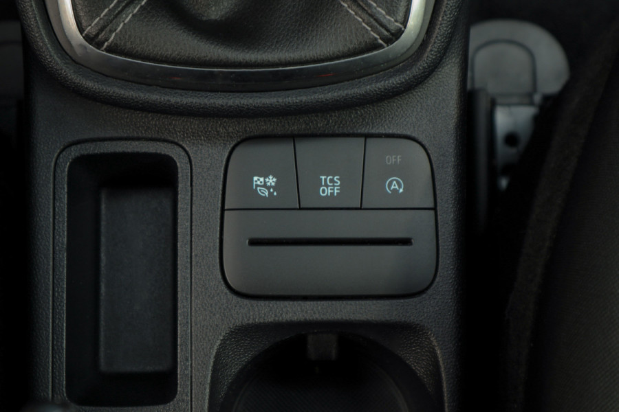 Ford Fiesta 1.1 Ti-VCT Navi Climate Stuurverwarming Stoelverwarming PDC LM velgen BTW auto