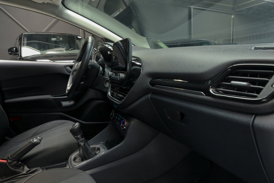 Ford Fiesta 1.1 Ti-VCT Navi Climate Stuurverwarming Stoelverwarming PDC LM velgen BTW auto