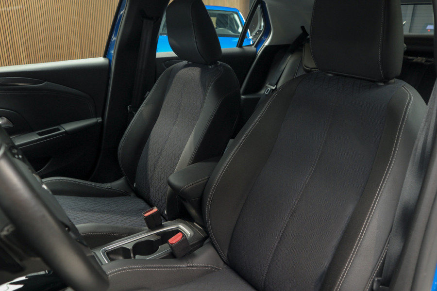 Opel Corsa 1.2 Aut. Leer Navi 7 inch PDC Camera ACC Stuurverwarming LM velgen Climate  Carplay Stoelverwarming BTW auto