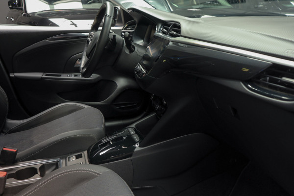 Opel Corsa 1.2 Aut. Leer Navi 7 inch PDC Camera ACC Stuurverwarming LM velgen Climate  Carplay Stoelverwarming BTW auto