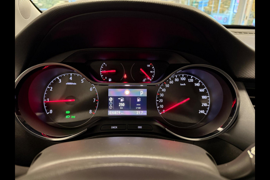 Opel Crossland 1.2 Turbo Elegance | RIJKLAAR | AUTOMAAT | NAVI | CAMERA | PARK PILOT | AGR STOEL |