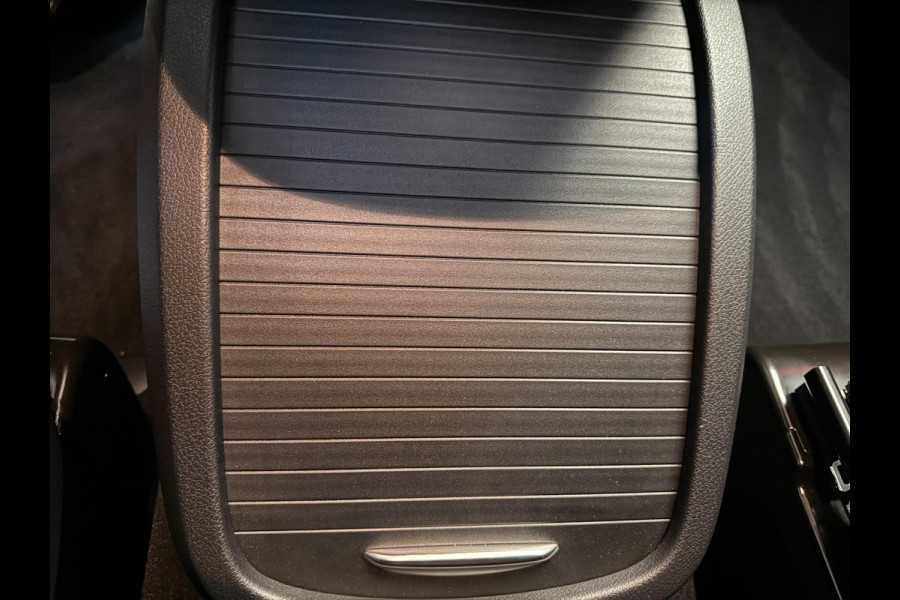 Mercedes-Benz Eqv 300 L2 - 8-pers AMG Facelift - Inter. & Exterieur pakket - 360 - Elec. deuren - Vol Opties - Incl. Garantie