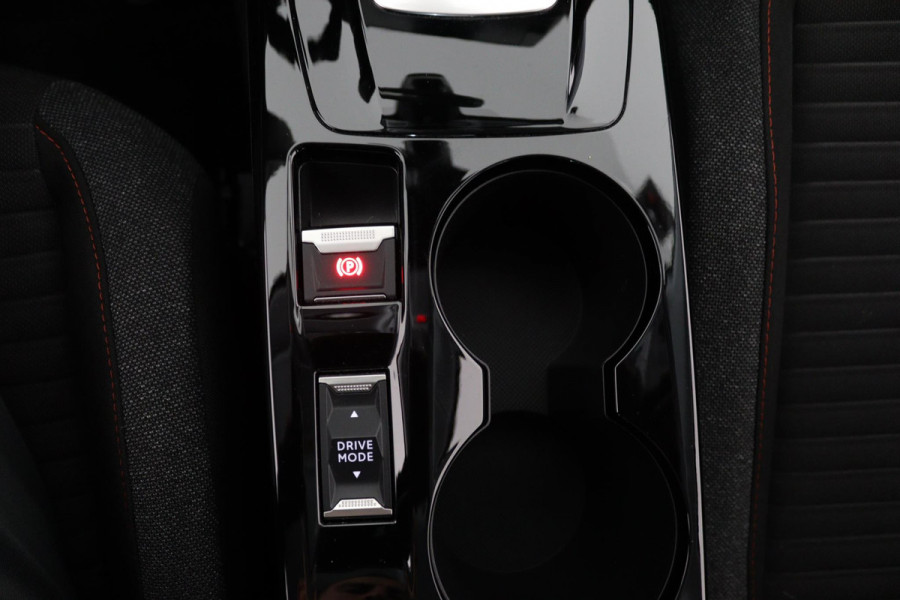 Peugeot e-208 EV ALLURE PACK 50 KWh ACCU= 93% +SNELLADEN GARANTIE TOT 2031** 3 FASE LADEN . Als nieuw!