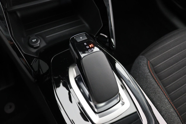 Peugeot e-208 EV ALLURE PACK 50 KWh ACCU= 93% +SNELLADEN GARANTIE TOT 2031** 3 FASE LADEN . Als nieuw!