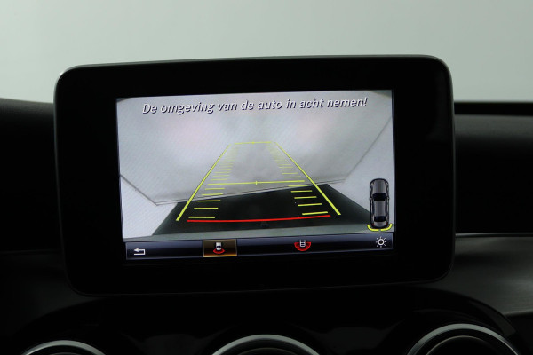 Mercedes-Benz C-Klasse 180 Business Solution (PANORAMADAK, TREKHAAK, CAMERA, ELEKTR STOELEN, LEER, NAVIGATIE, SENSOREN)
