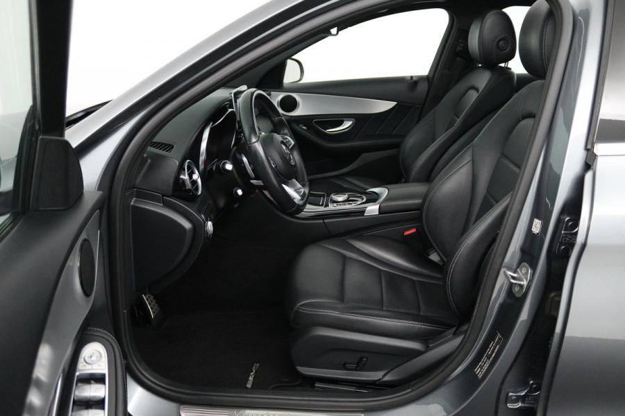 Mercedes-Benz C-Klasse 180 Business Solution (PANORAMADAK, TREKHAAK, CAMERA, ELEKTR STOELEN, LEER, NAVIGATIE, SENSOREN)