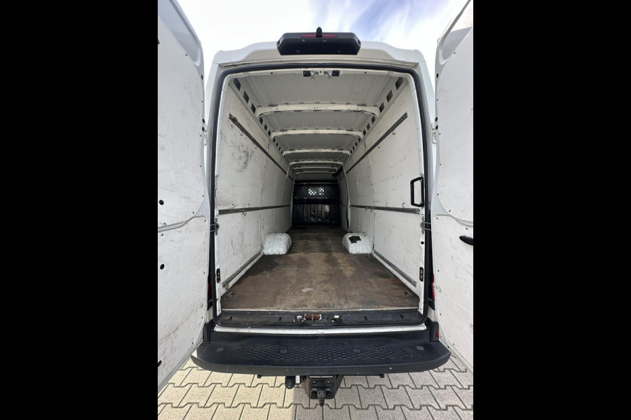 Iveco Daily 35C16V 2.3 L4H2 automaat