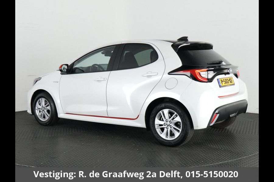 Toyota Yaris 1.5 Hybrid Active + Coral Red Pack | 1e eigenaar | Apple Carplay & AndroidAUTO | Camera |