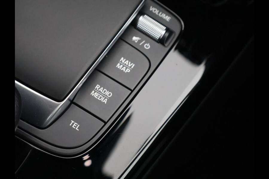 Mercedes-Benz A-Klasse 180 BUSINESS SOLUTION 1e EIG. GARANTIE TOT 2030* NL AUTO! NAVI.PDC V+A.  STOELVERWARMING .