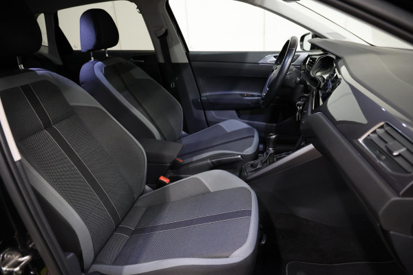 Volkswagen Polo 1.0 TSI PDC APPLE CARPLAY CLIMATE CONTROL